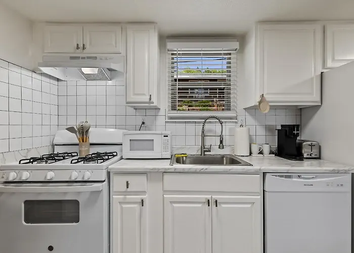 Apartment Venture At Route 66 Flagstaff