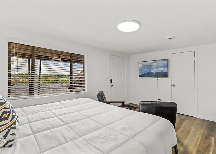 Apartment Venture At Route 66 Flagstaff
