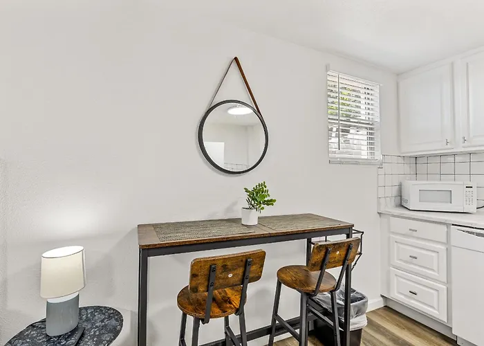 Apartment Venture At Route 66 Flagstaff
