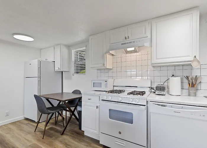 Apartment Venture At Route 66